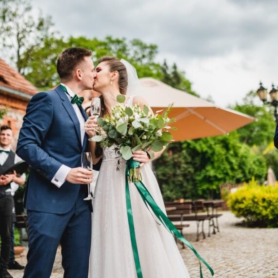 reportaż ślubny, fotograf na weselu, piękna para
